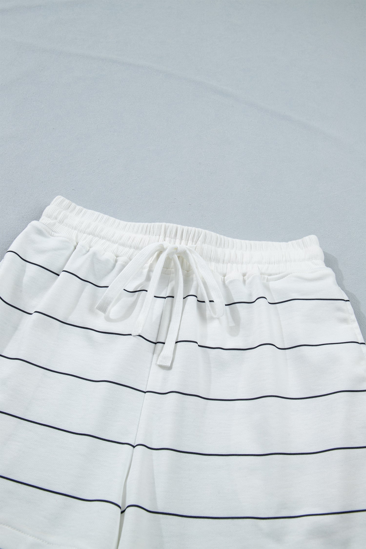 White Stripe Half Sleeve Tee Drawstring Shorts 2pcs Set