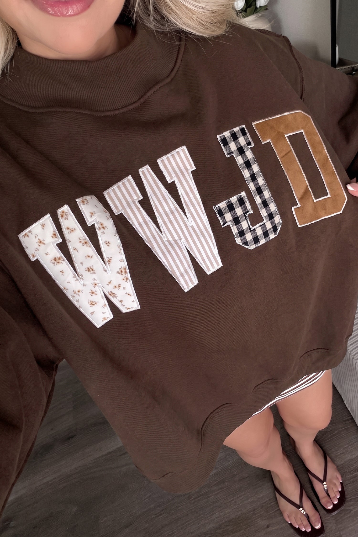 Coffee WWJD Mixed Pattern Embroidered Patch Graphic Mock Neck Sweatshirt