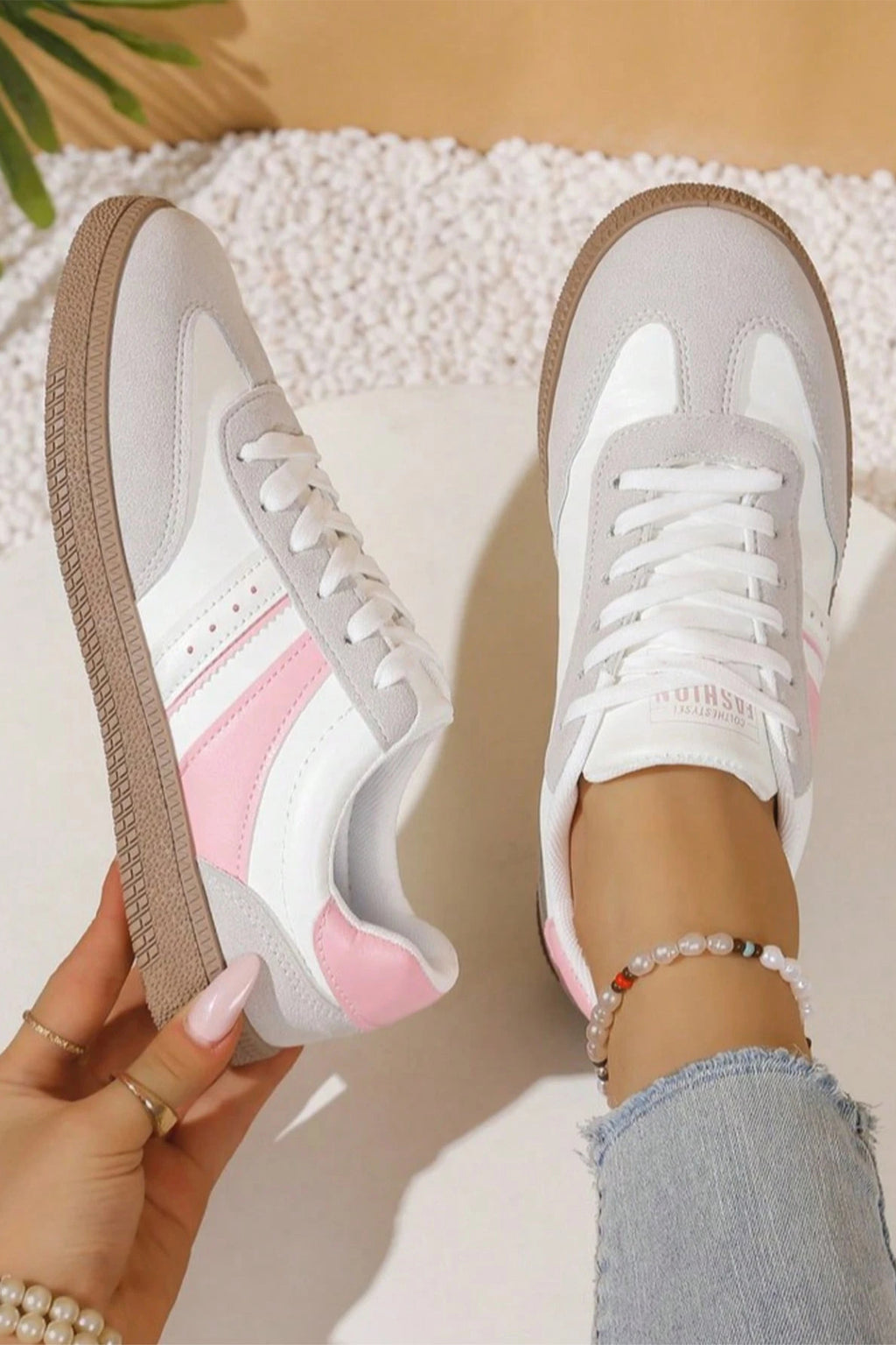 Pink Fashionable Patchwork Lace Up Low Top Casual Flat Sneakers