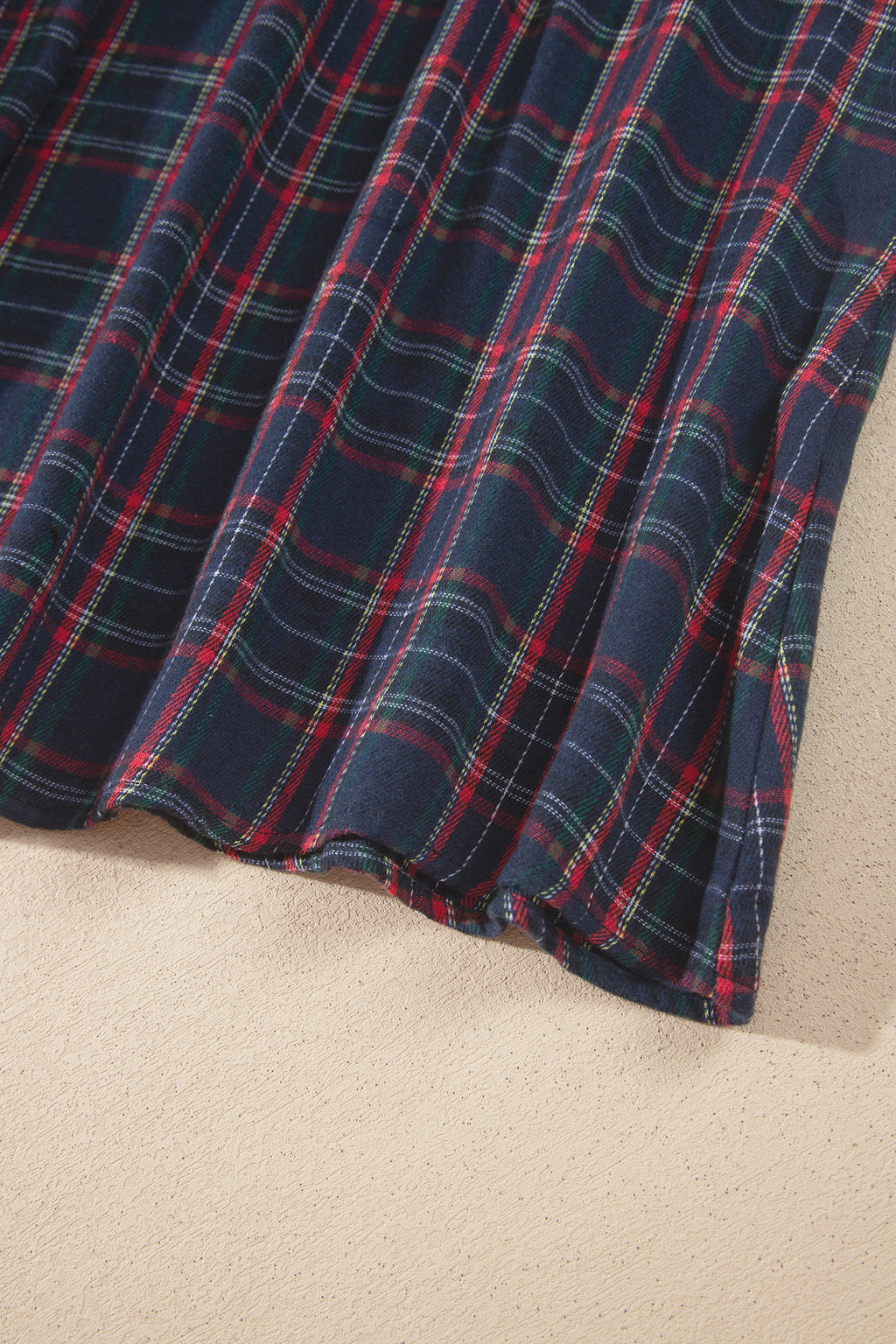 Black Plaid V Neck Belted Waist Short Sleeve Plus Size Dress