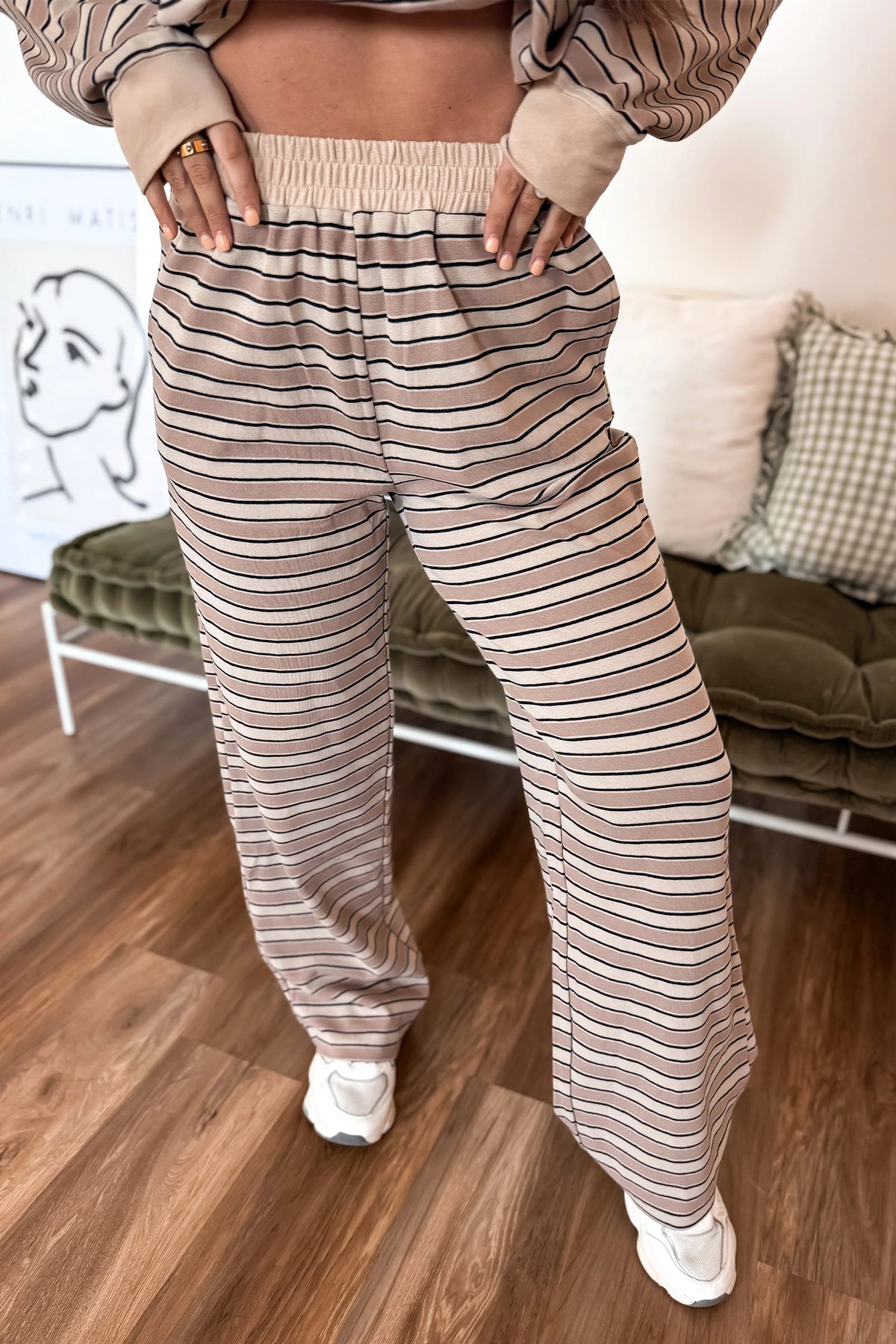 Khaki Stripe Contrast Trim Long Sleeve Top Elastic Waist Pants Set