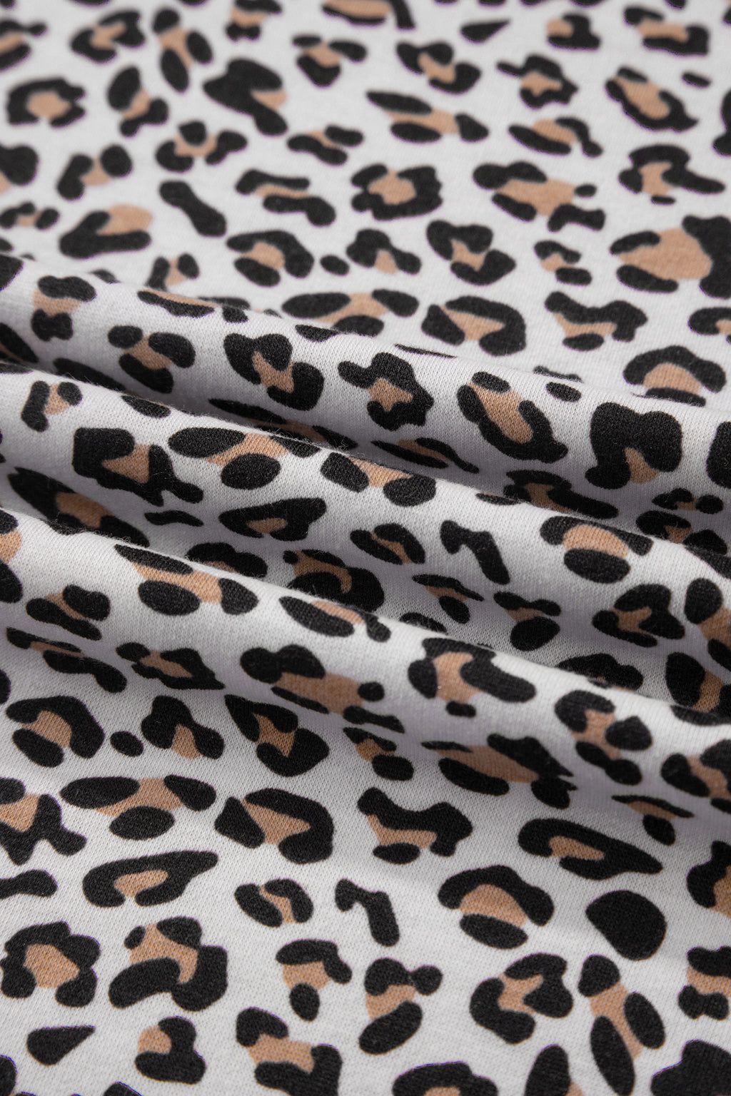 White Leopard High-Low Loose Tee Ankle Length Pants Set