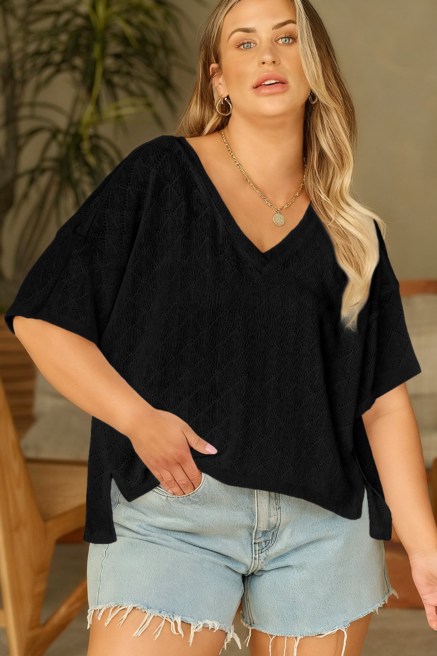 Light Pink Pointelle Rhombus Knit Plus Size V Neck Loose Top