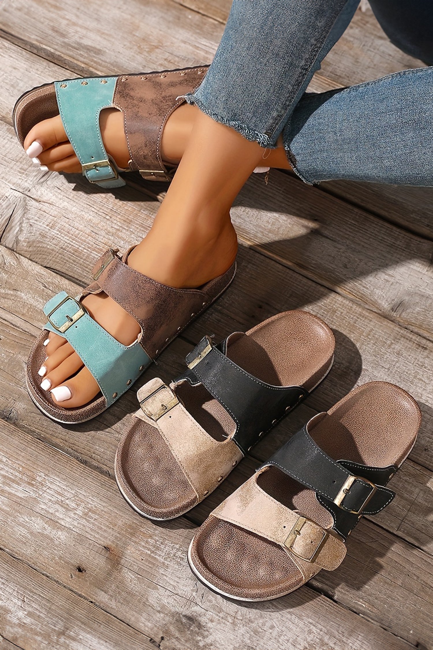 Color black Two-tone Retro Buckle Straps Hollowed Faux Suede Slippers