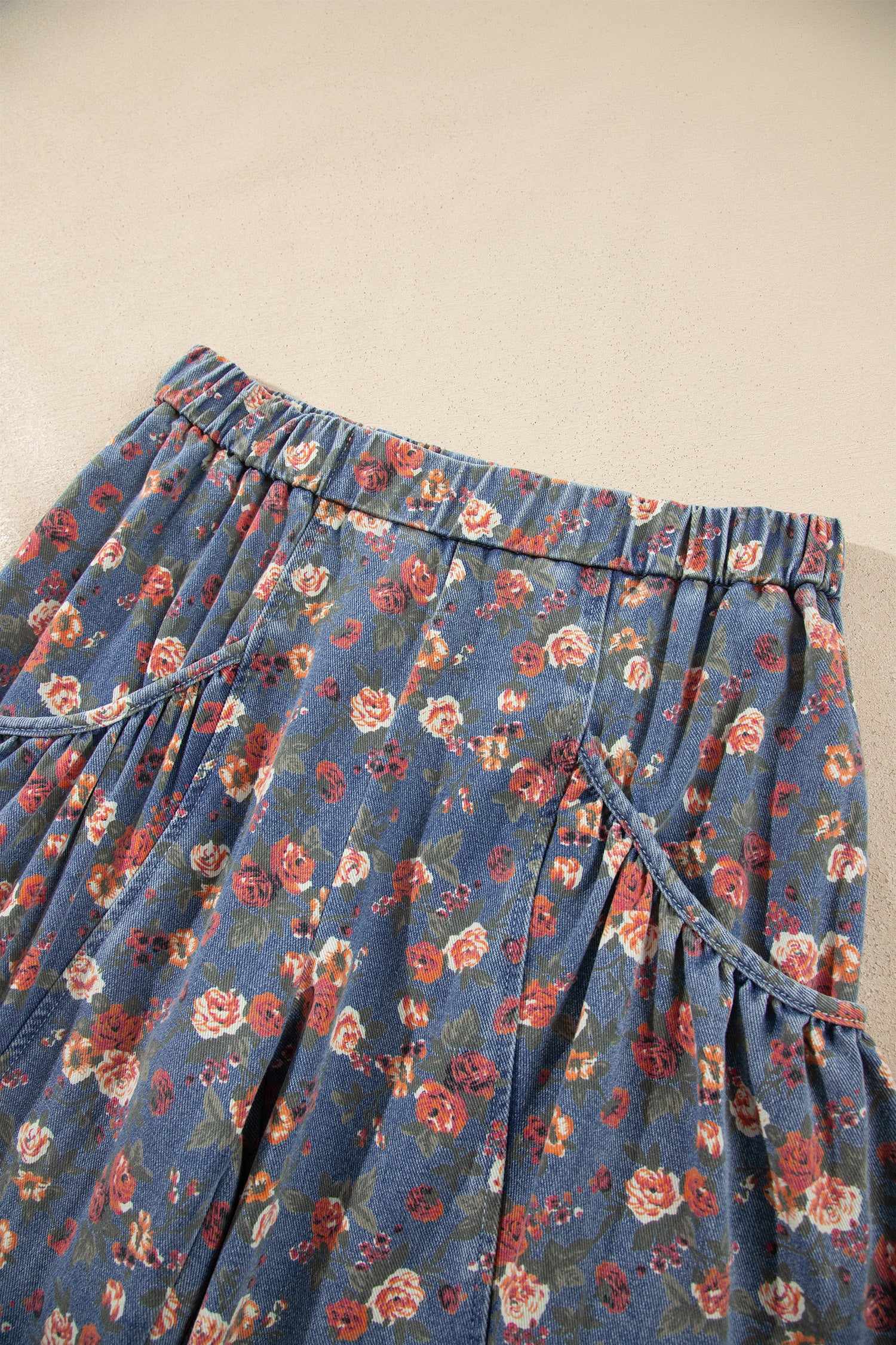 Beau Blue Retro Floral Print Elastic Waist Pocketed Barrel Jeans