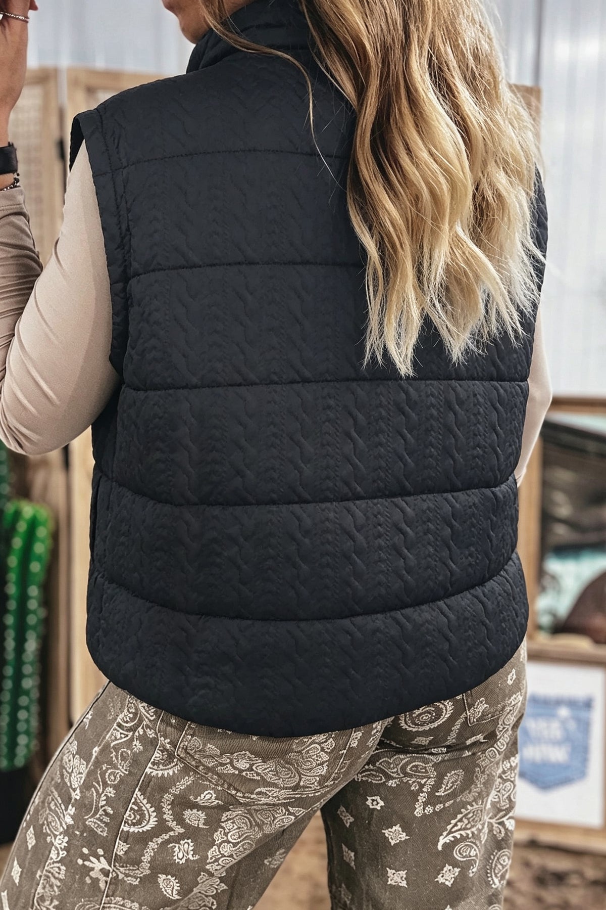 Black Textured Quilted Stand Neck Zipper Winter Vest