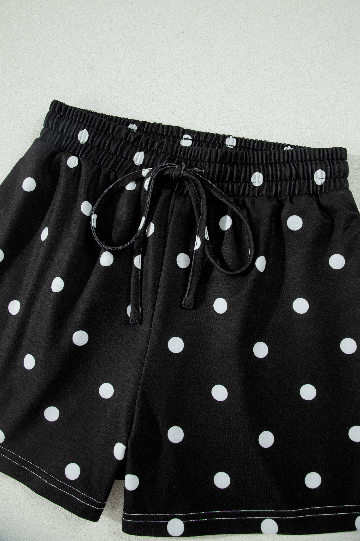 Black Exposed Seam Detail Polka Dot Loose Tee Drawstring Shorts Set
