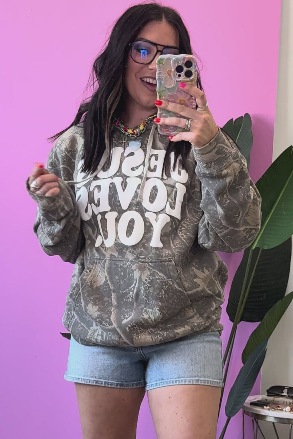 Brown Retro Camouflage Jesus Loves You Print Relaxed Hoodie
