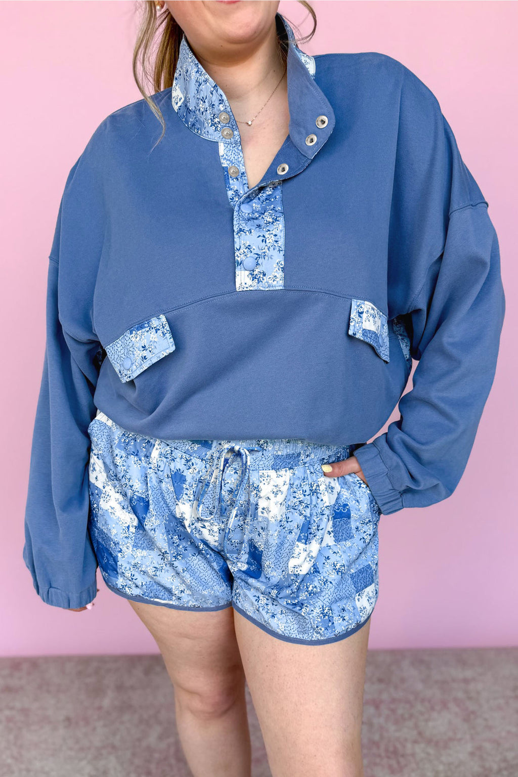 Blue Floral Patchwork V-Neck Long Sleeve Short Bottoms Plus Size Set