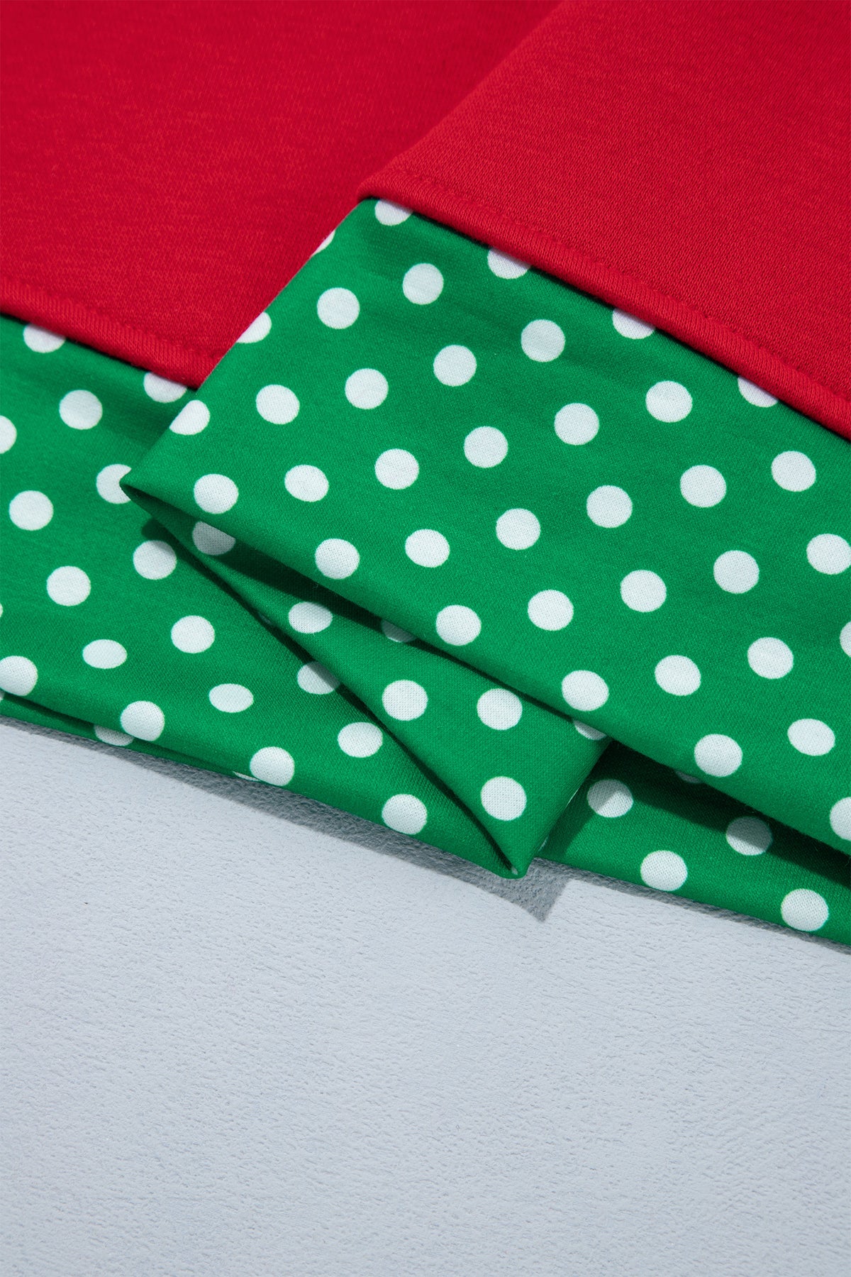 Tomato Red Polka Dot Letter Print Contrast Trim Mock Neck Sweatshirt