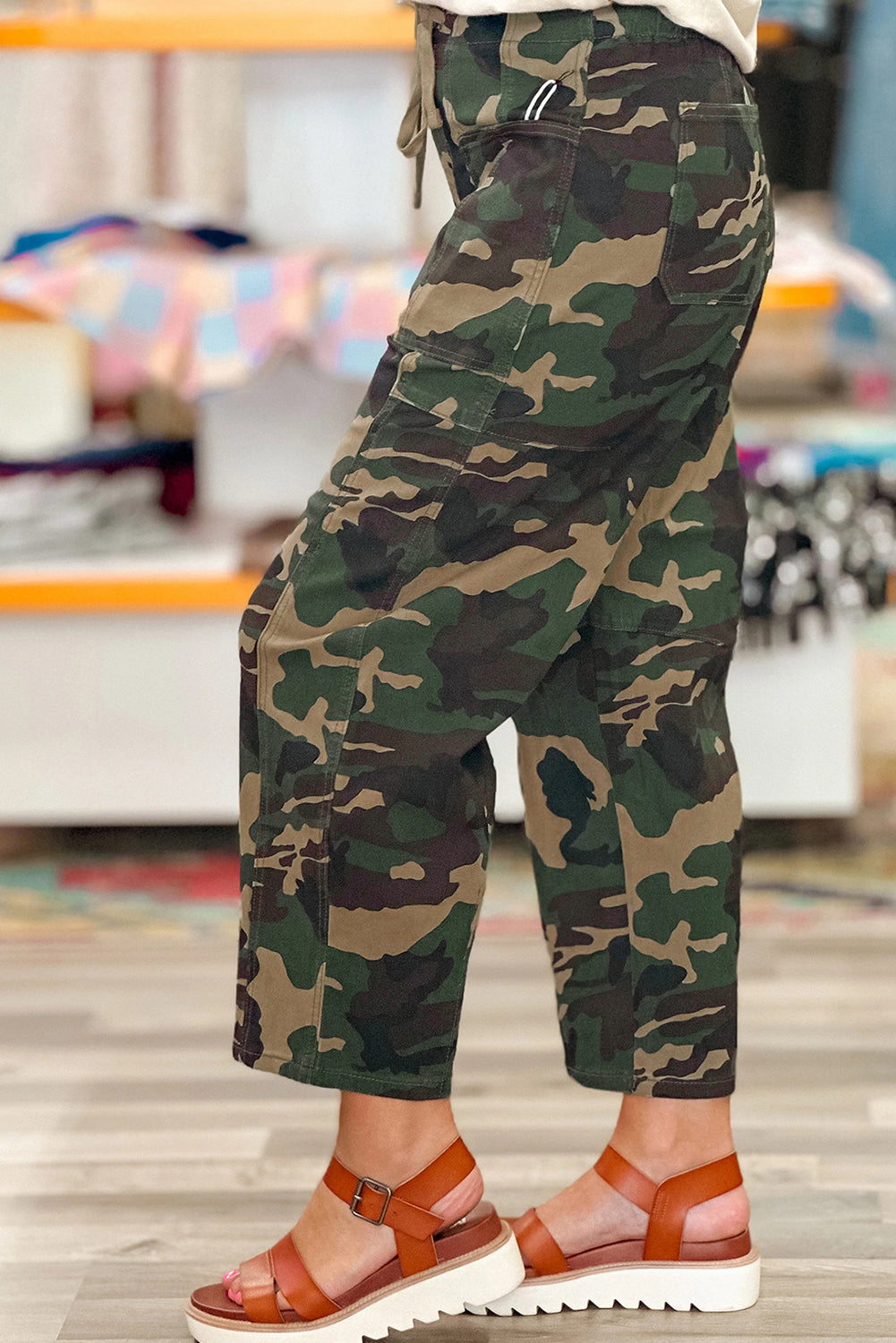 Green Camouflage Print Drawstring Patch Pocket Barrel Jeans
