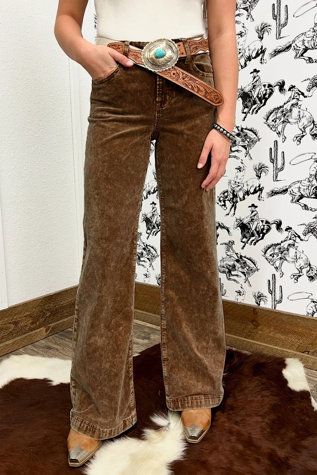 Camel Straight Leg Corduroy Metal Button Zip-up Pants