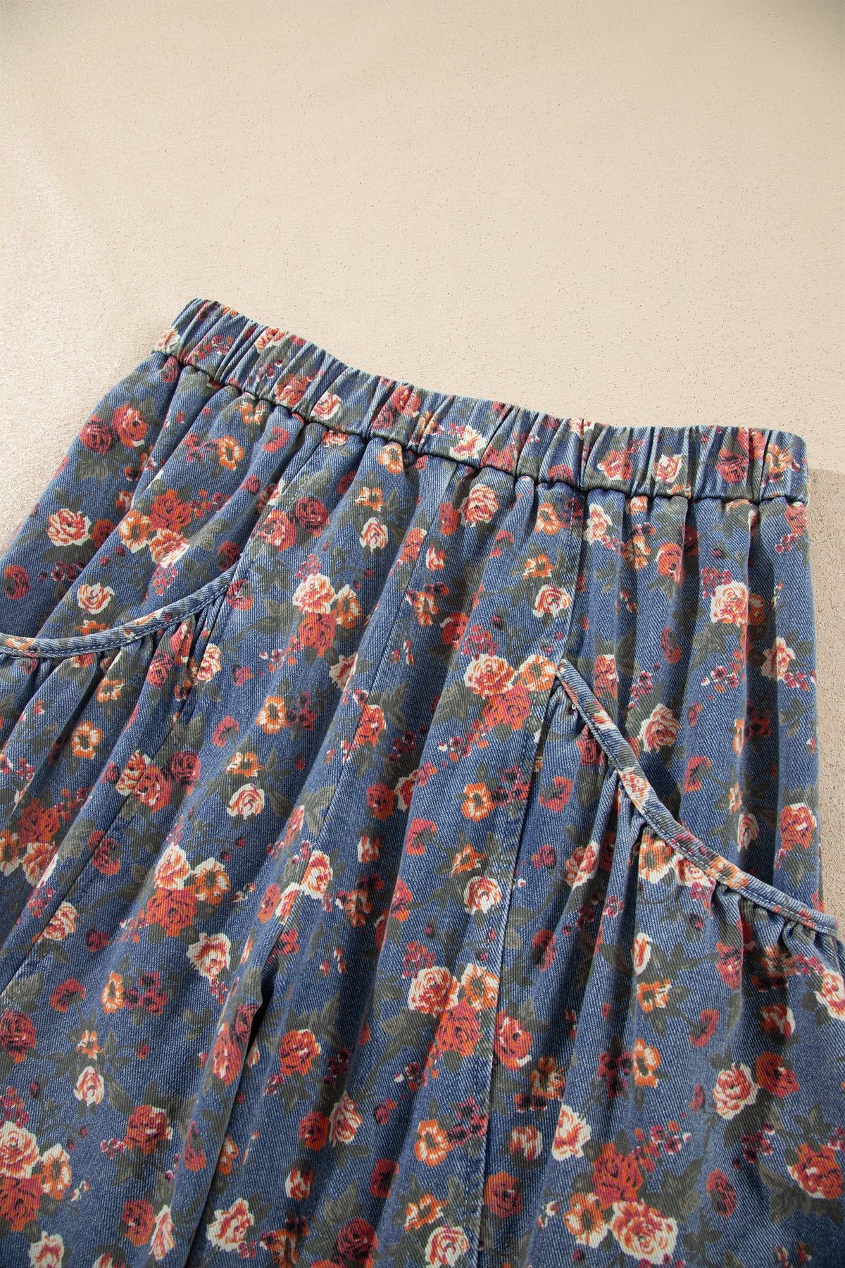 Beau Blue Retro Floral Print Elastic Waist Pocketed Barrel Jeans