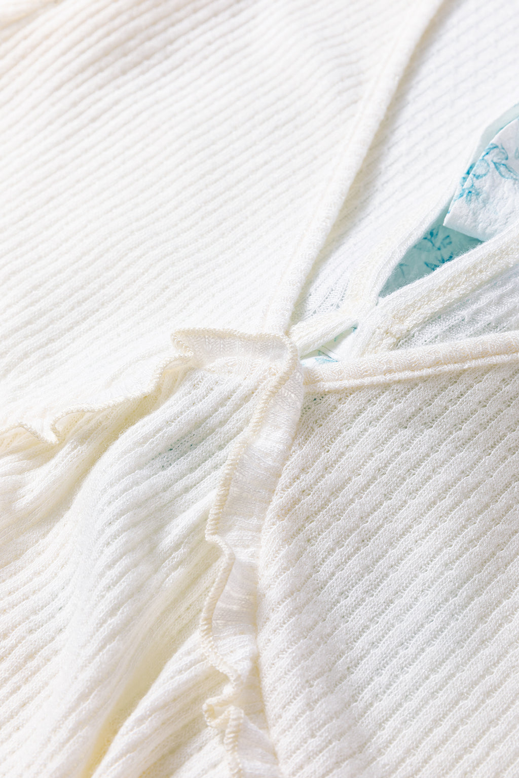 White Textured Knit V Neck Short Bubble Sleeve Peplum Top