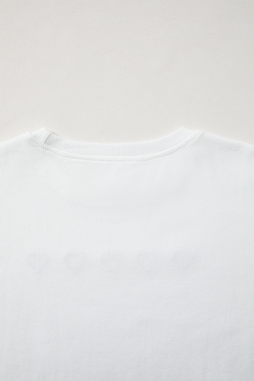 White 3d Ribbed XOXO Heart Embroidered Drop Shoulder Sweatshirt