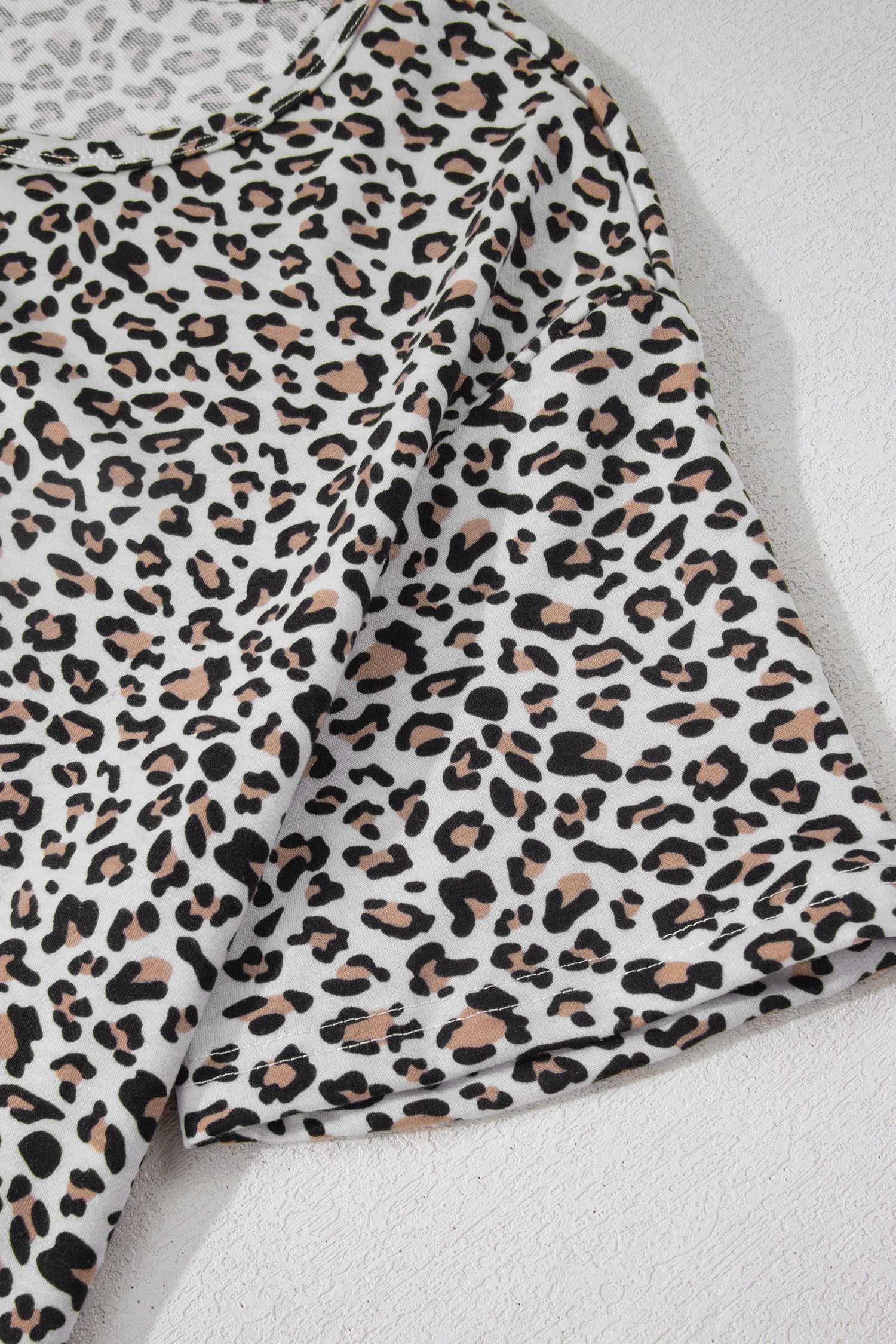 White Leopard High-Low Loose Tee Ankle Length Pants Set