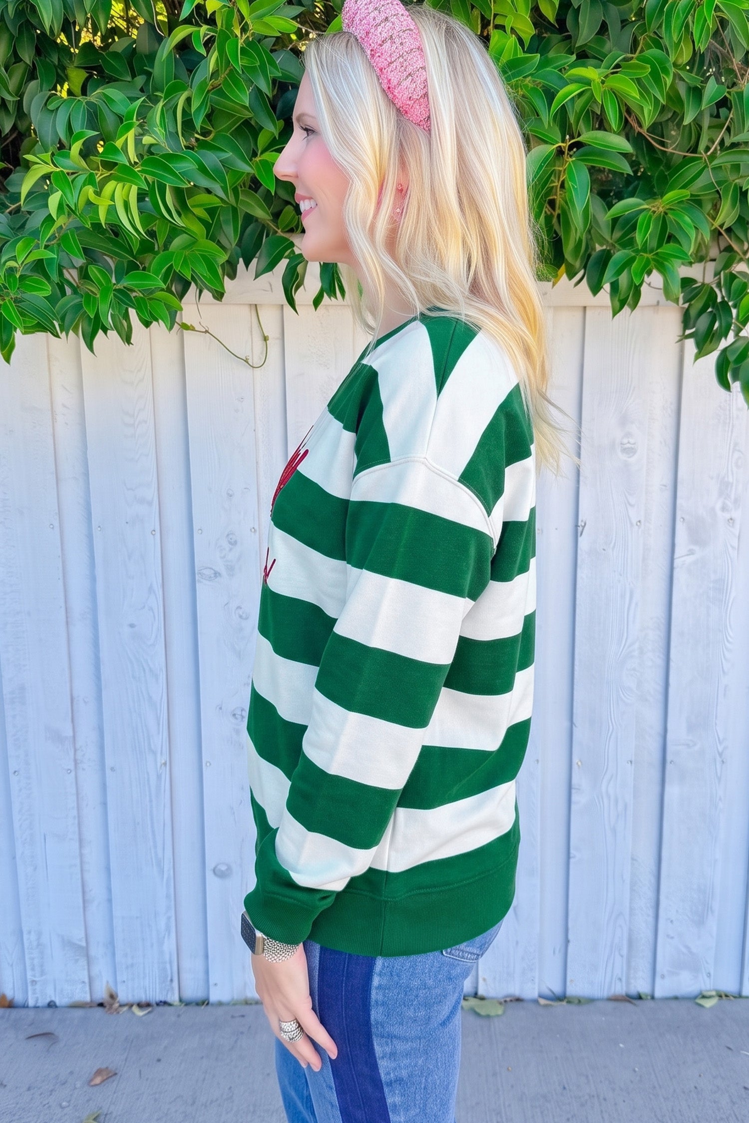 Red Stripe holly jolly Letter Embroidered Pullover Sweatshirt