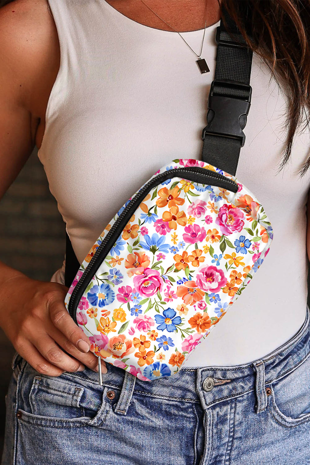 White Flower Print Buckle Wide Strap Crossbody Bag