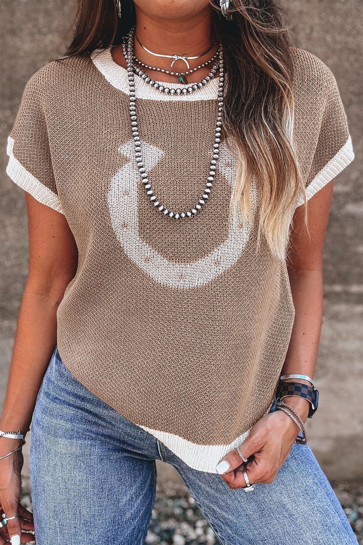 Goat Horse Shoe Pattern Contrast Trim Short Sleeve Sweater