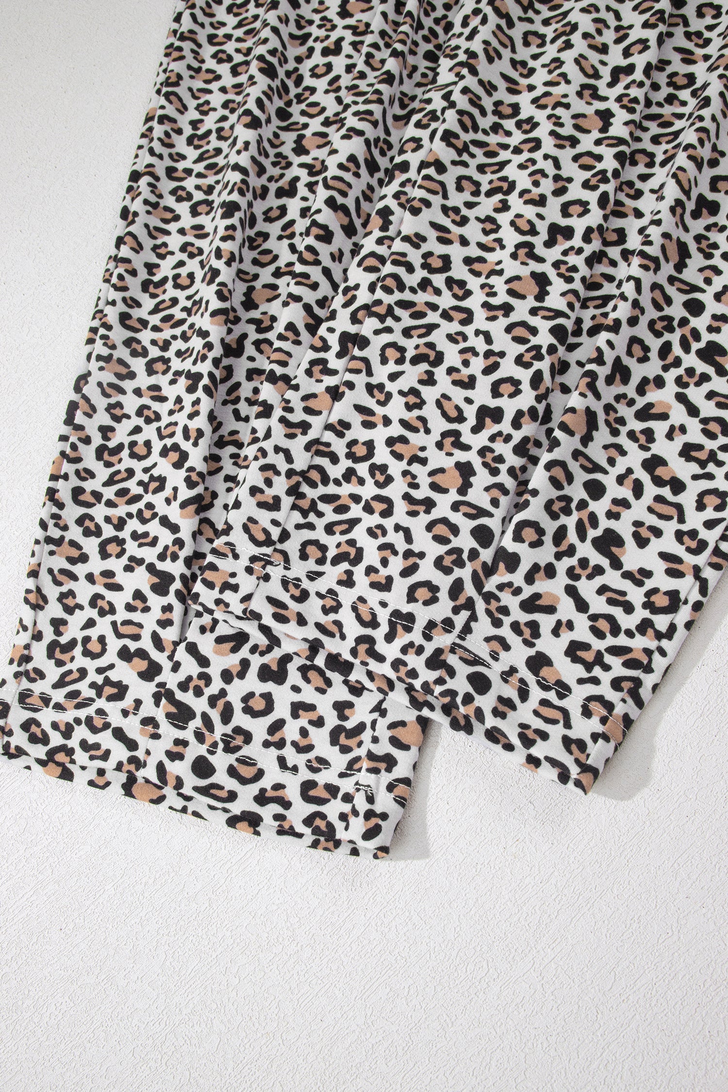 White Leopard High-Low Loose Tee Ankle Length Pants Set