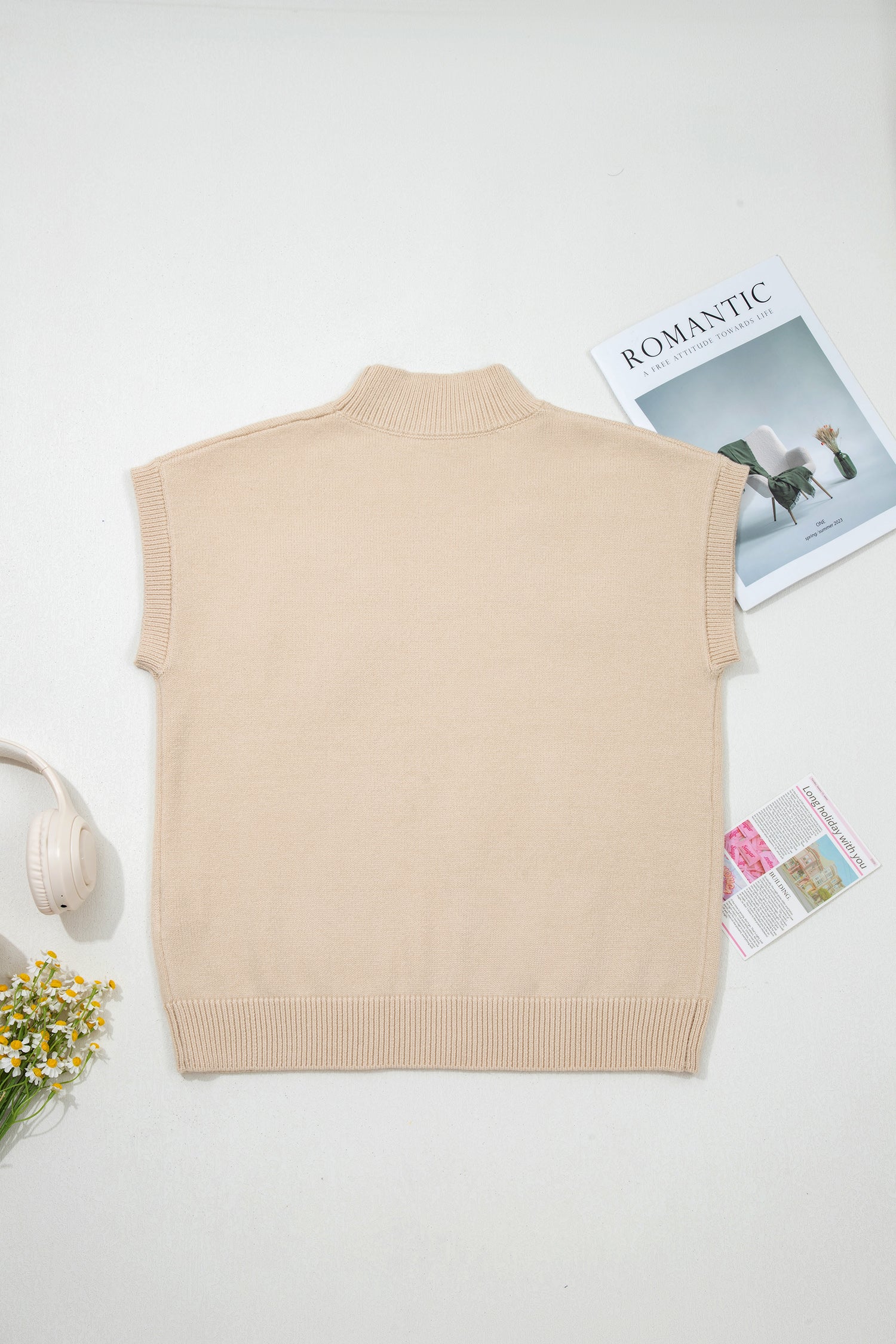 Parchment Corded Horseshoes Ribbed Trim Mock Neck Short Sleeve Sweater