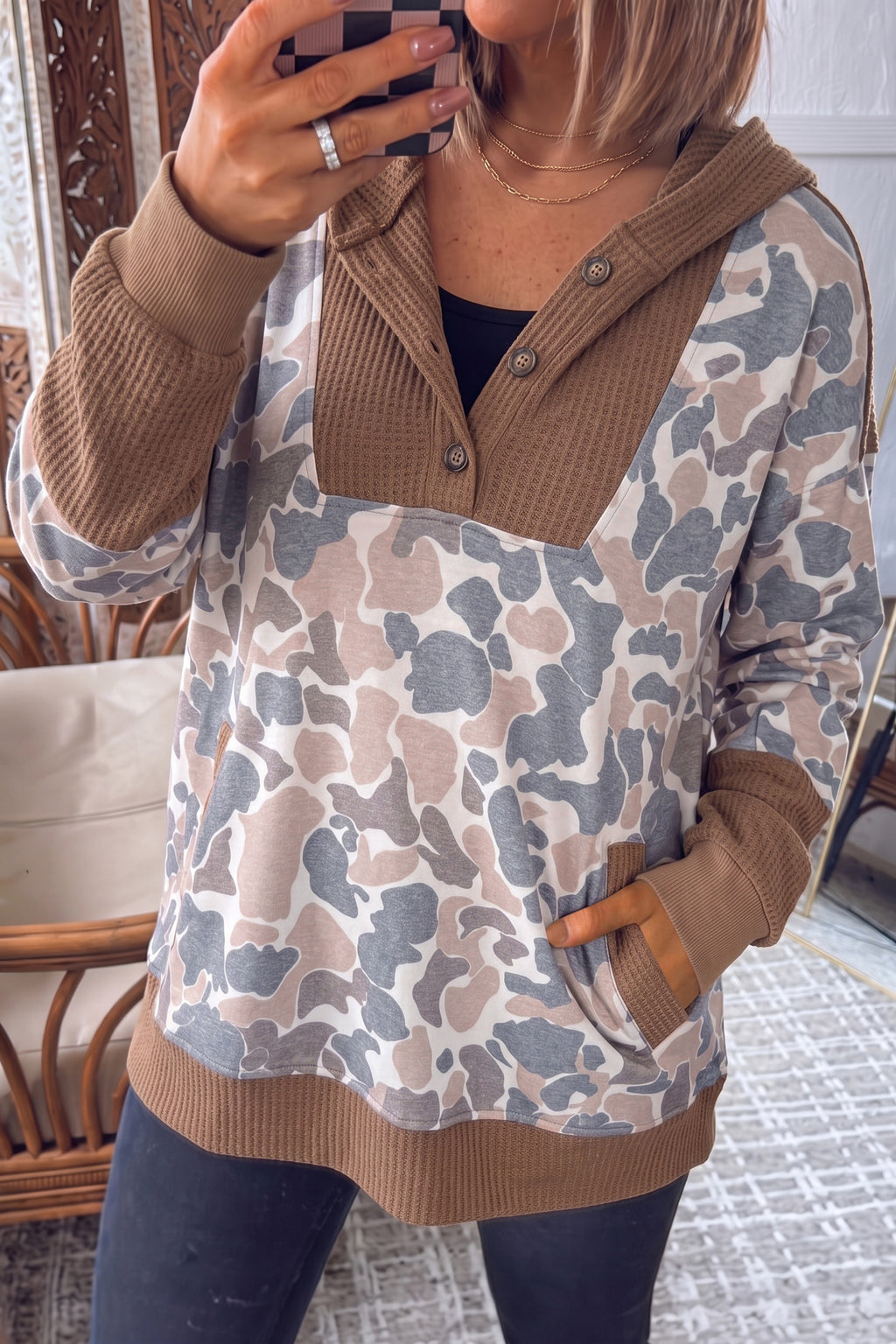 Khaki Camouflage Print Waffled Patchwork Loose Pullover Hoodie
