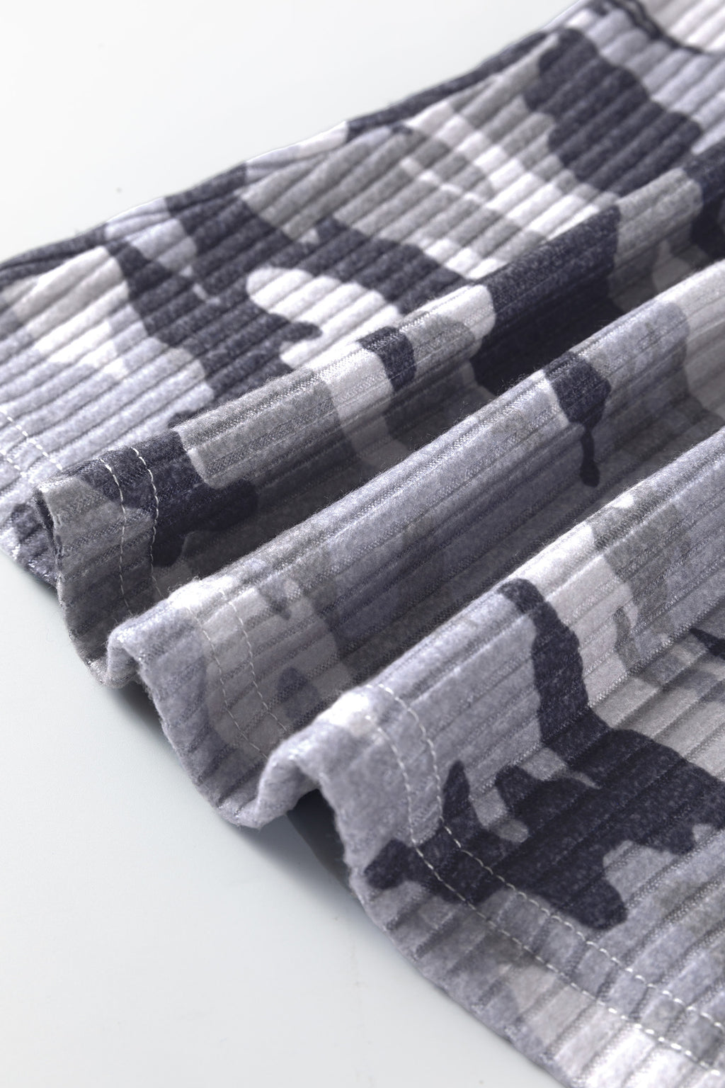 Gray Camouflage Print Ribbed Knit Round Neck Tank Top