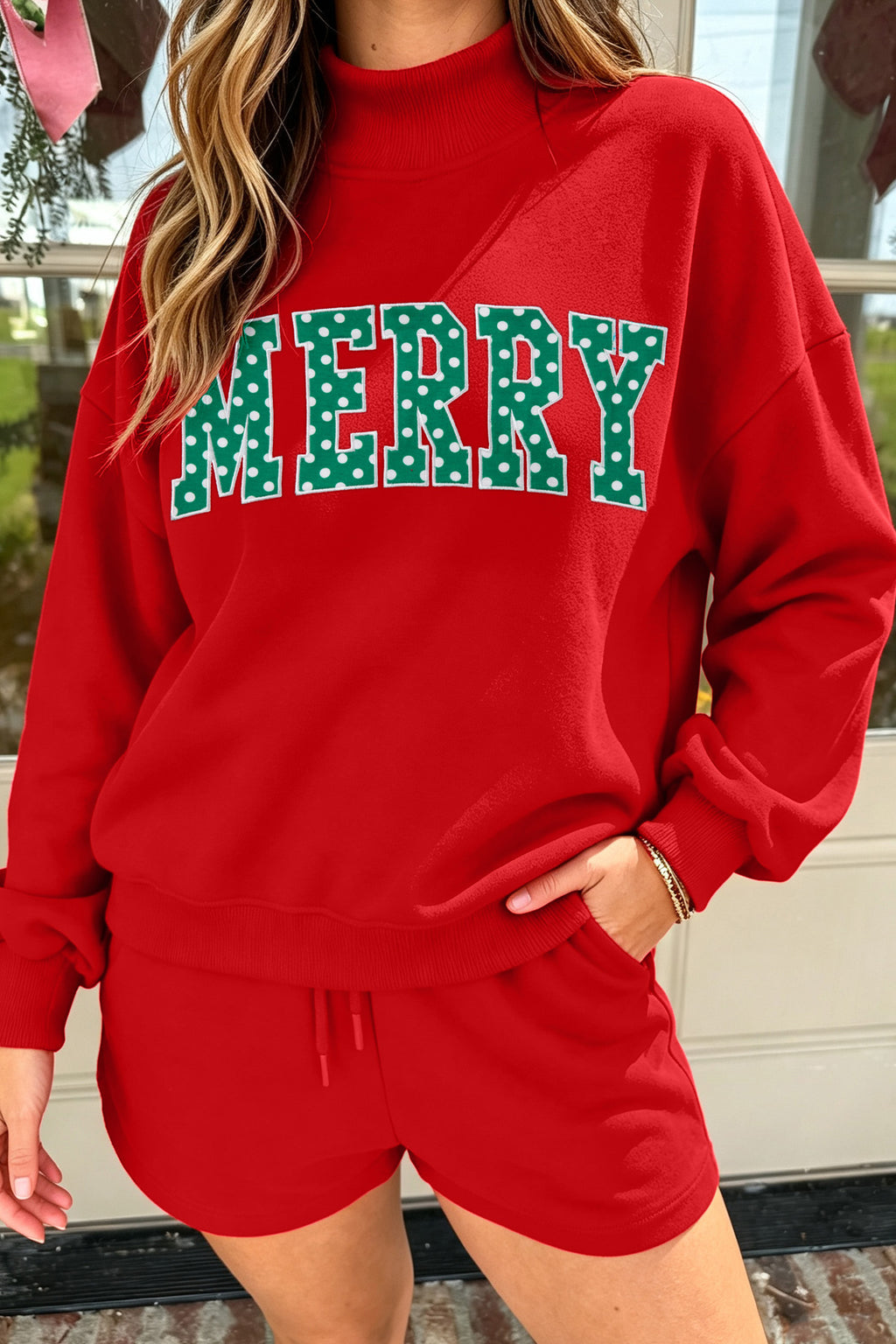 Dark Green Christmas Slogan Print Mock Neck Pullover and Shorts Set