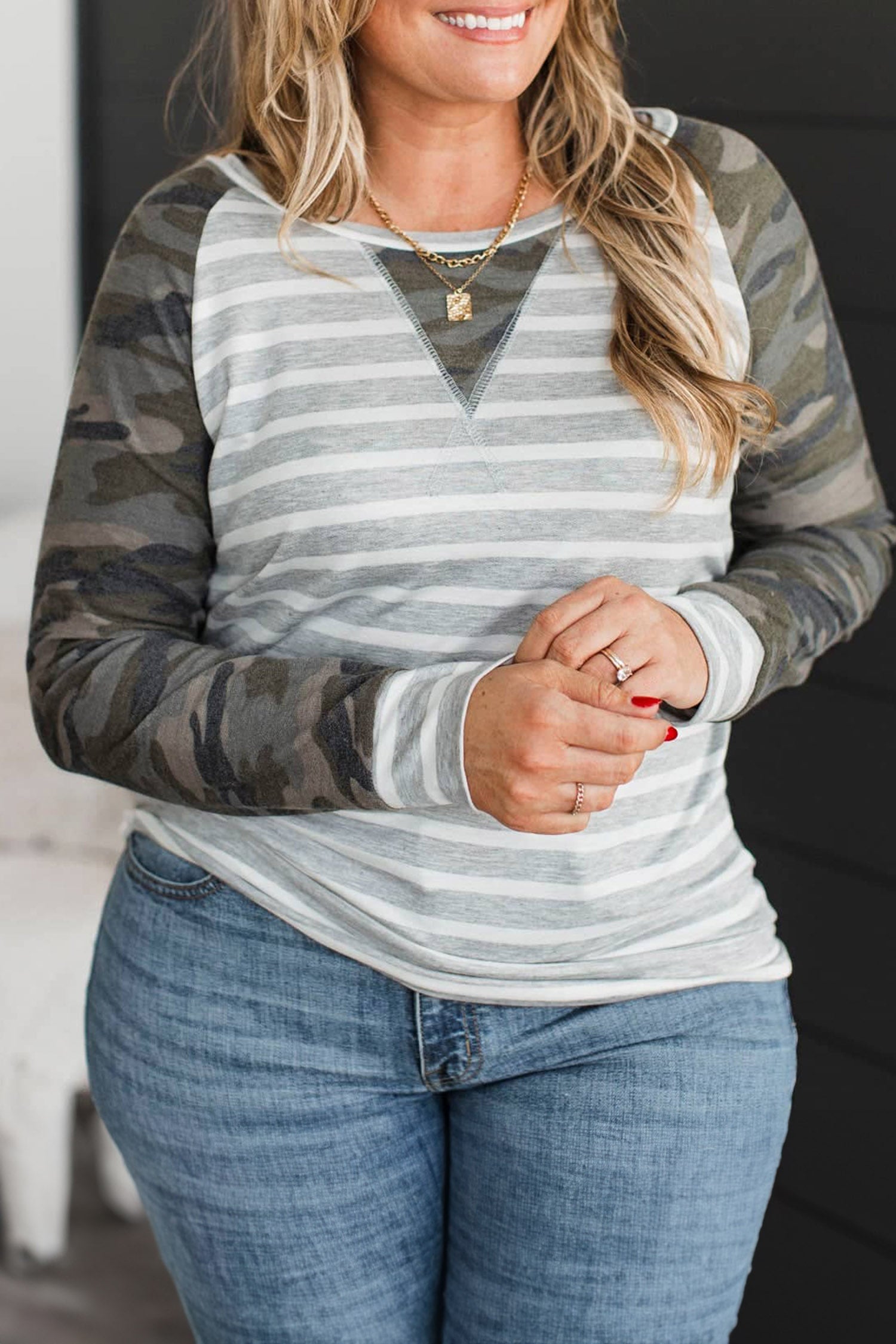 Gray Stripe Camo Sleeve Striped Colorblock Round Neck Long Sleeve Plus Size Blouse