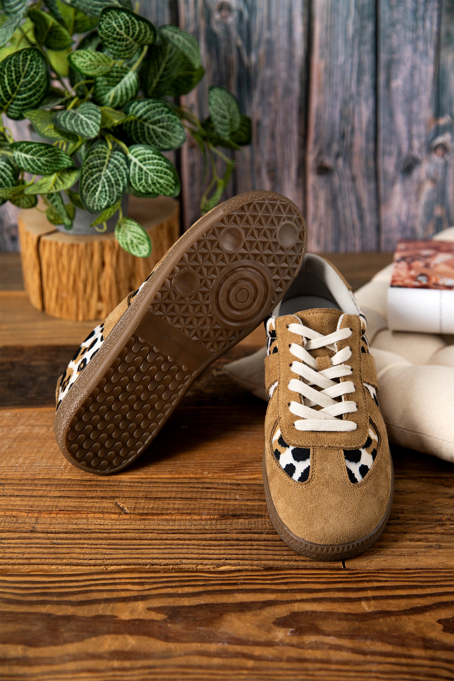 Light French Beige Color Block Leopard Print Patchwork Lace-up Flat Shoes