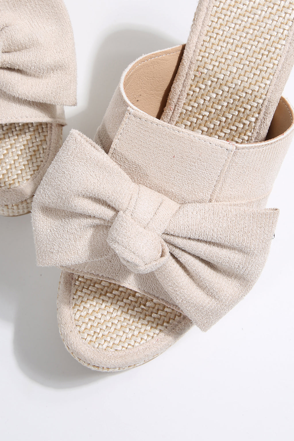 Oatmeal Cute Bow Knot Studded Wedge Platform Slippers