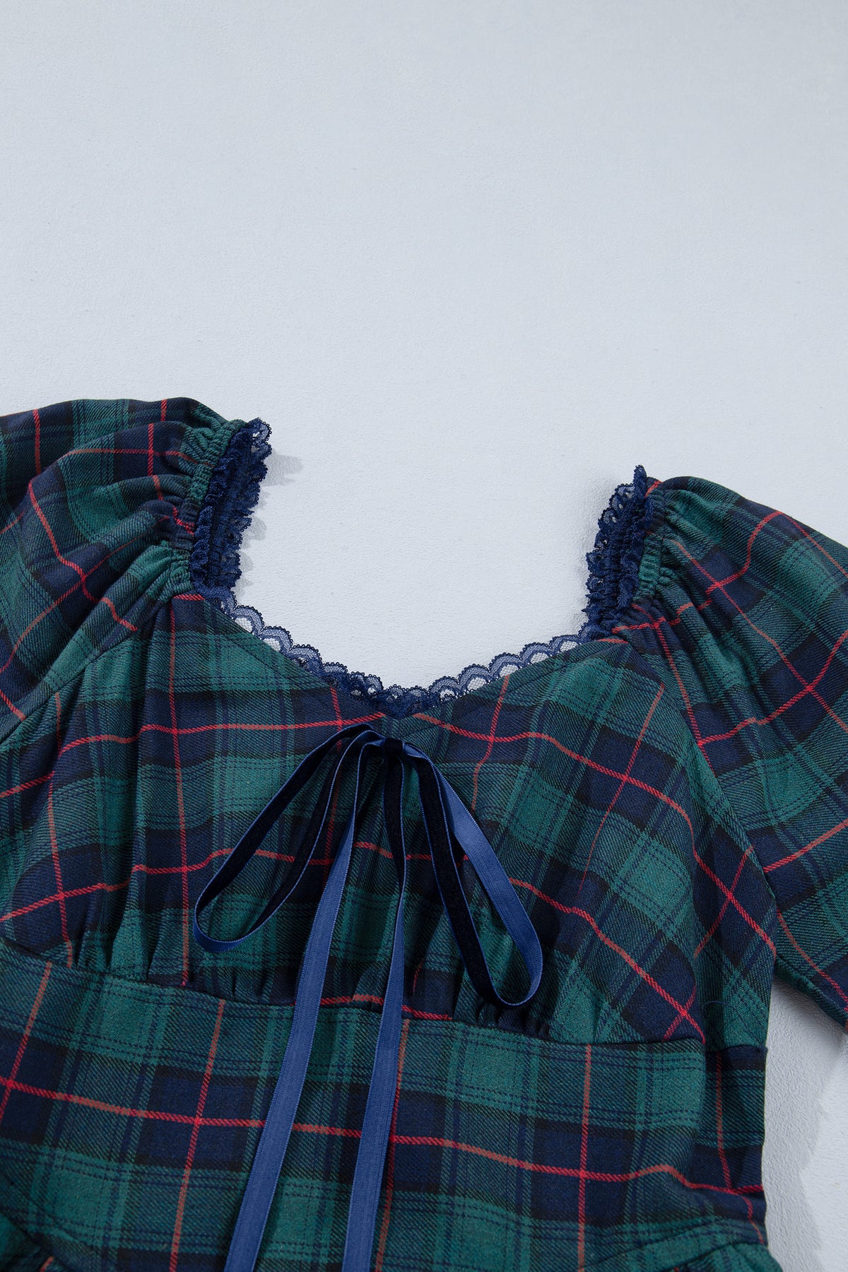 Green Vintage Plaid Square Neck Lace Trim Long Sleeve Shift Dress